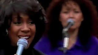 Mary Wilson - Come See About Me Rock n Roll Graffiti - 1999