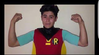 COSPLAY DE ROBIN    CÓMO HACER EL TRAJE DE ROBIN DE TEEN TITANS GO EPISODIO 1 EL BASTÓN