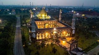 MEGAHnya Arsitektur MASJID KUBAH EMAS DEPOK GOLD MOSQUE ARCHITECTURE near JAKARTA