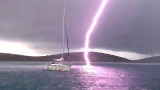 15 Incredible Lightning Strikes Caught on Camera