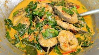 วิธีทำแกงปลาดุกใบยอ อร่อยไม่คาว พริกแกงตำเอง Catfish Curry with Noni Leaves  ทำกินเอง