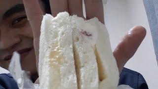 makan sandwich isi buah yang kaya JEROME POLIN dan hitomi makan di videonya