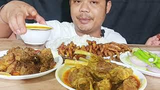 EATING SPICY MUTTON CURRY  CHICKEN FEET CURRY  CHICKEN LIVER CURRY  AND SALAD AND GREEN CHILL