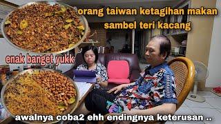 AWALNYA COBA2 EHH MAJIKAN JADI KETAGIHAN  MASAK SAMBEL TERI KACANG ALA INDONESIA ...