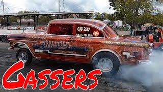 Gassers up Close