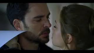 Alex and Elisa Manolo Cardona and Carolina Miranda kissing scene - Who killed Sara?