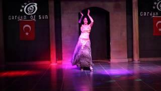 Turkish girl belly dancer 4K