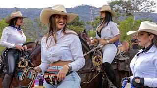 Increíble CABALGATA de MUJERES en Trujillo - Valle  Colombia 2023