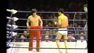 Kunimatsu Okao vs. Benny Urquidez