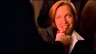 X files Dana Scully Femme Fatale... The best Scene.