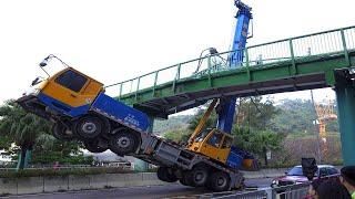 25 Worlds Dangerous Biggest Truck & Crane Operation Fails  Heavy Equipment Collapse Compilation