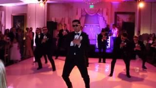 An EPIC SURPRISE w Less Screaming AN AMAZING Choreographed Wedding Dance