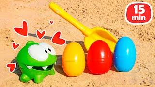 Ам Ням и разноцветные яйца Развивающие видео про игрушки для детей – Игры в песочнице