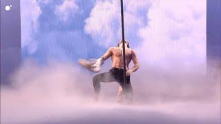 Oleg Tatarynov - Flying Pole  TV SHOW Adivina Que Hago Esta Noche  Mediaset Spain