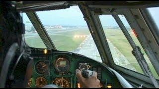 Ilyushin 62 into Havana Cuba