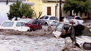 Vietnam flooded Streets turned into rivers Major flood hit Da Nang