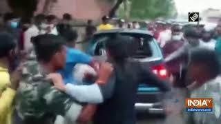 Watch Assistant police personnel in Ranchi vandalise car after it hit protesting officer