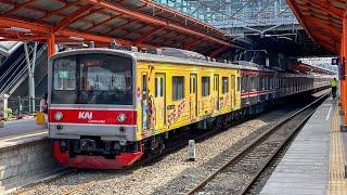 Ramainya KRL Commuter Line dan KAJJ di Stasiun Bekasi JR 205 TM 6000 Argo Parahyangan