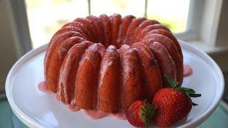 GRANS STRAWBERRY CAKE WITH STRAWBERRY GLAZE