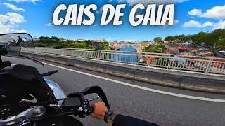 BATI DE FRENTE NO CAIS DE GAIA 