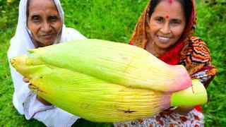 এ কেমন মোচা ? Bengali village style cooking famous Kolar Mocha Ghonto recipe  Banana Flower recipe