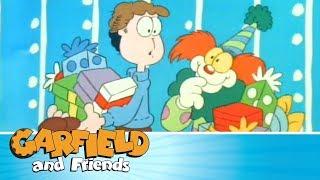 A Surprising Birthday Visit - Garfield & Friends 
