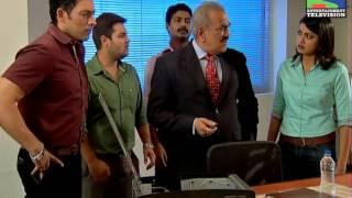 CID - Teen Mujrim - Episode 979 - 19th July 2013