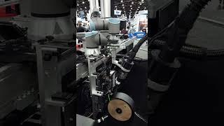 WINGMAN Automatic tool changer for cobots - Welding with Universal Robot