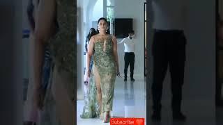 #malnG song Huma Qureshi Hot  looking sexy look ️  Malaika Arora Short ️
