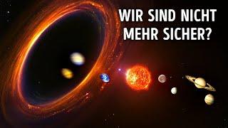 NASA entdeckt Schwarzes Loch das 33 Milliarden Mal größer als die Sonne ist Weltraum-Dokumentation