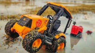 Mahindra Tractor Stuck In Heavy Mud Rescue By Jcb Machine