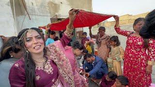 shaadi start ho gai. \ gopal sonia