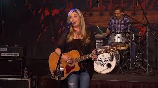 Sunny Sweeney Nothing Wrong With Texas LIVE on The Texas Music Scene