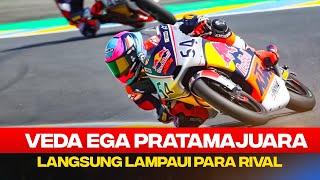 rookie terbaik veda ega pratama menang perdana di assen dapat pujian langsung dari marc marquez