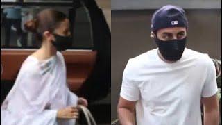 Alia And Ranbir Visit Neetu Kapoors House On Rishi Kapoors Death Anniversary