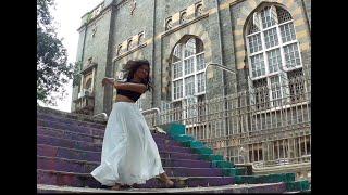 Dancing around the city of Bombay