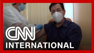 CNN reporter receives Russias Sputnik V vaccine