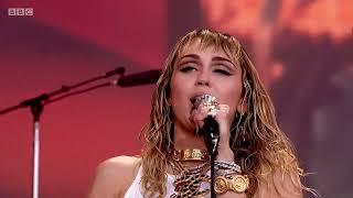 Miley Cyrus - Black Dog - Led Zeppelin Cover Live at Glastonbury 2019