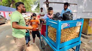 Eating Panipuri Fuchka Golgappa in Patna  Bihar Street Food India