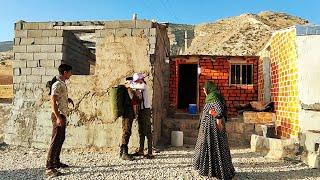 The return of the soldier of the homeland happiness in a nomadic family