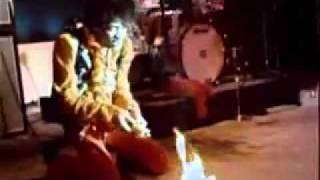 Jimi Hendrix Sets Guitar On Fire at Monterey Pop Festival 1967 - YouTube.flv