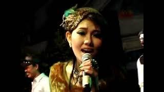 Rindu Merana  Via Vallen - Sera House Music Live Gresik 13 Juli 2012#