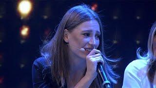 Beyaz Show- Serenay Sarıkaya - Telefonun Başında Canlı performans