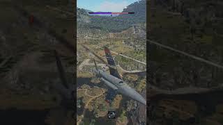 Jet finds out why you should not follow so close  #warthundermoments #warthunder #viral