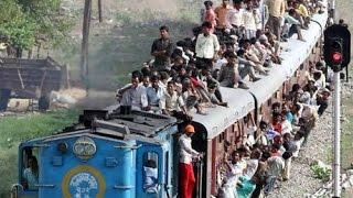 Passenger on TRAIN ROOF - Incredible Indian train