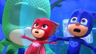 GIANT SUPERHEROES   PJ Masks Official