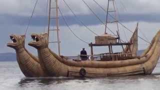 Caballitos de Totora. Embarcación típica del lago TiticacaIsla del Sol Bolivia