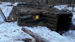 Two friends found an OLD HUT in the forest HID from the BEARS