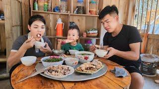 The husband comes home to visit his wife children & Cooking happily with the family  Hà Tòn Chài