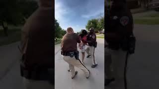 Cop man handle a women #policeaccountability